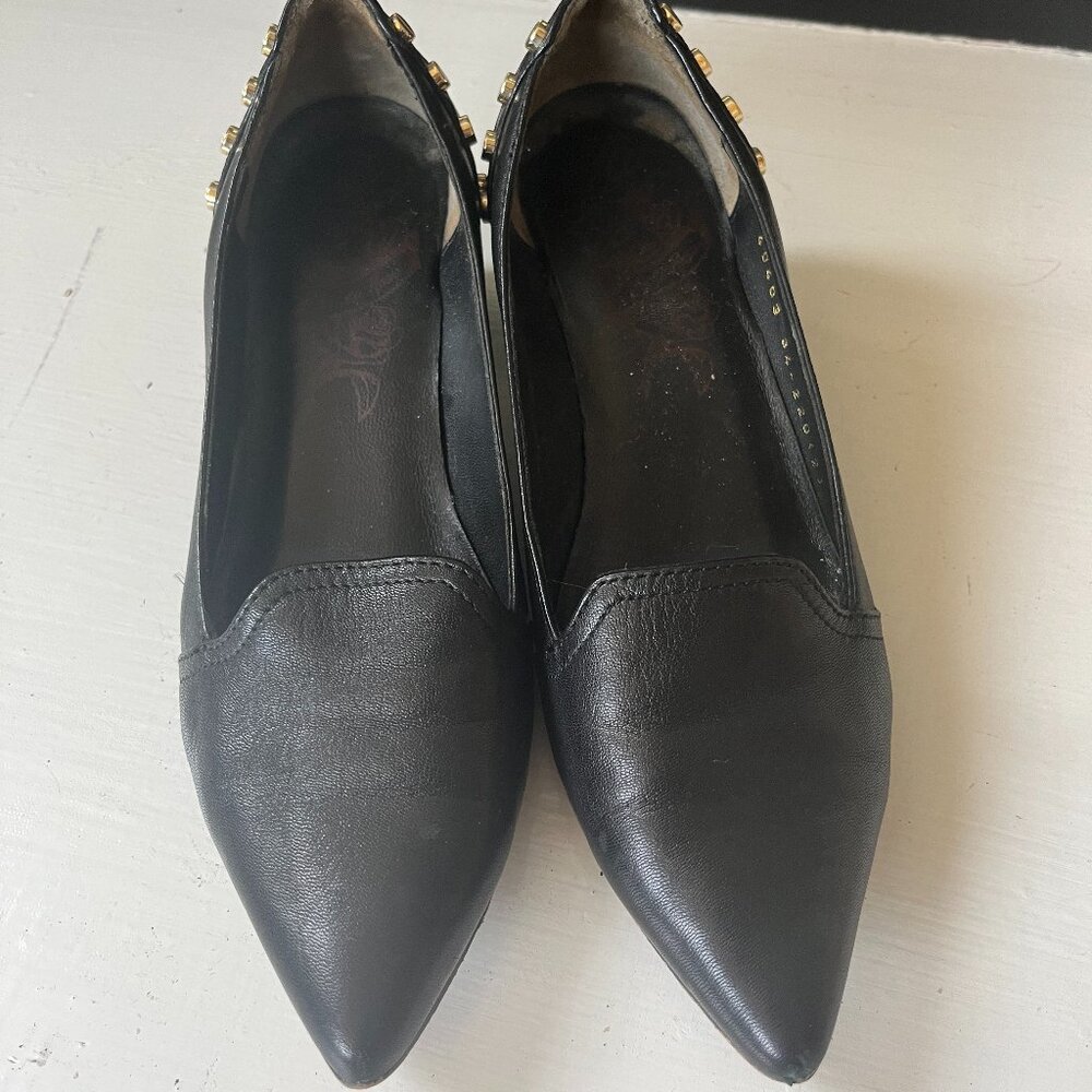 Women Black Leather Hand Made Pointed Toe Loafer with Metal screw decor Size 34